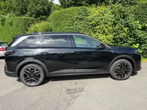 Peugeot 5008 Hybrid 145 e-DSC6 GT Bild 4