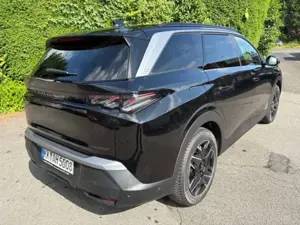 Peugeot 5008 Hybrid 145 e-DSC6 GT Bild 5