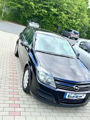 Opel Astra H 1.4. Tüv 12.2027 Bild 2