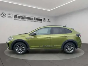 Volkswagen Taigo 1.5 TSI DSG R-Line IQ DRIVE Black Style Rear Navi Bild 3