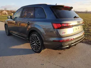 Audi Q7 Bild 2