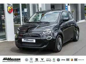 Fiat 500e MY25 RED 42kWh KOMFORT STYLE NAVI KAMERA LED SITZH