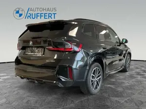 BMW X1 sDrive20i   M Sportpaket HK HiFi DAB LED RFK Bild 5