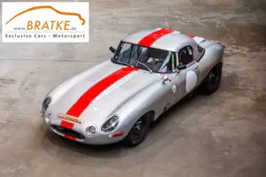 Jaguar E-Type Lightweight Racecar FIA Pass 2026 Bild 1