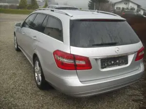 Mercedes-Benz E 220 **STANDHEIZUNG** Bild 4