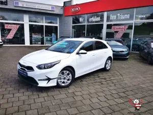 Kia Ceed / cee'd 1,0T DCT Ultimate  +NAVI+Bluetooth+16Zoll Bild 2