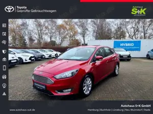 Ford Focus Titanium*EPH vo.+hi.*Sitz + Lenkradheizung