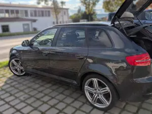 Audi A3 A3 2.0 TFSI Sportback quattro S tronic S line Bild 5