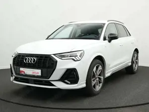 Audi Q3 S line 35 TFSI S tr. Optik schwarz*AHK*8-fach Bild 2
