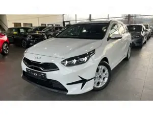 Kia Ceed SW / cee'd SW 1.5 T-GDI Navi AHK LED Kamera DAB CarPlay SHZ Lenk