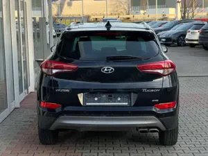 Hyundai TUCSON 1.6T-GDi DCT-7 Intro Edition 4WD *1.Hand*31.650 Km Bild 5