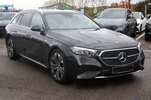 Mercedes-Benz E 300 T e PANORAMA*AHK Avantgarde Advanced Bild 3