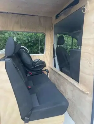 Volkswagen Crafter Familien Camper Van VW Crafter Mixto L4H3 6 Sitze Bild 5