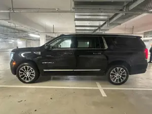 GMC Yukon DENALI XL TURBO+DIESEL+NEW+305HP+FULL Bild 3