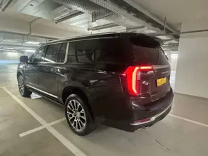 GMC Yukon DENALI XL TURBO+DIESEL+NEW+305HP+FULL Bild 4