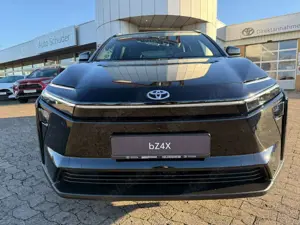 Toyota bZ4X 73 kWh Teamplayer Bild 5