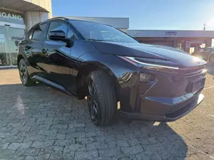 Toyota bZ4X 73 kWh Teamplayer Bild 3