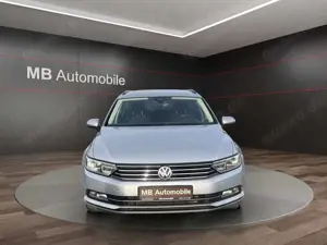 Volkswagen Passat Variant Comf.BMT LM/Klimaa./Navi/PDC/SHZ Bild 3