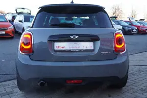 MINI Cooper Mini 1.5 Cooper LED Navi PDC Tempomat Teilleder Bild 4