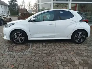 Toyota Yaris Teamplayer * Kamera * Comfort-Paket * Bild 3