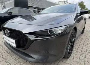 Mazda 3 2.0L e-SKYACTIV G 122ps 6AT FWD Homura