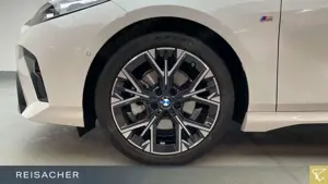 BMW 120 A M-Sport LCPlus RFK adaptLED DA PA Hifi Bild 3