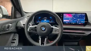 BMW 120 A M-Sport LCPlus RFK adaptLED DA PA Hifi Bild 5
