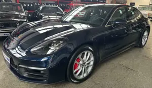 Porsche Panamera 4 S fast wie neu