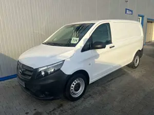 Mercedes-Benz Vito 110 KOMPAKT 6G KLIMA TEMPOMAT AHK 3-SITZER