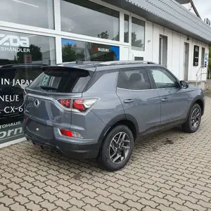 SsangYong Korando E-MOTION Bronze  MY2023 Bild 3