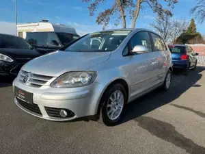 Volkswagen Golf Plus V Tour / PDC / AHK / Tempomat