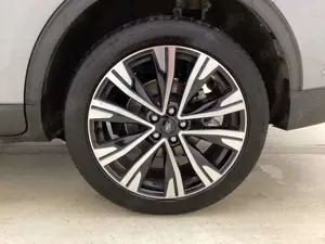 Ford Kuga 2.5 Duratec PHEV Active X*iACC*360°*NAVI* Bild 5