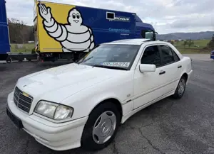 Mercedes-Benz C 220 CDI Classic Bild 3