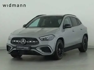 Mercedes-Benz GLA 250 4M *Pano*HUD*Night*SpurW*W-Paket*S-Sitz*