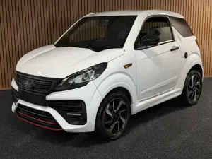 Ligier JS 50 Ultimate Sport Facelift / Tablet Bild 2