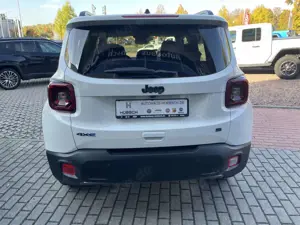 Jeep Renegade 4xe S Plug-In-Hybrid Bild 3