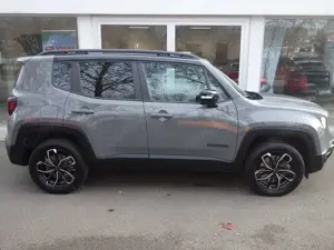 Jeep Renegade Renegade Plug-in Hyb 1.3T-GDI4xe Automatik Limited Bild 3