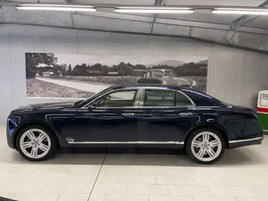 Bentley Mulsanne Mulsanne Limousine 6.75 BiTurbo V8