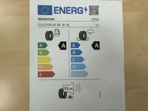 Skoda Karoq KAROQ SPORTLINE 1.5 TSI DSG MATRIX-LED DAB AHZV Bild 5