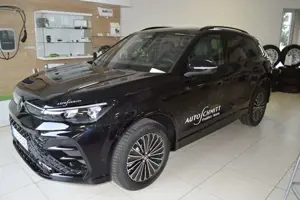 Volkswagen Tiguan R-Line 2.0 TDI DSG 4MOTION Standheizung Head Up...