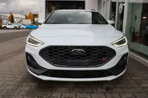 Ford Focus ST Turnier X 2.3 EcoBoost 4,99% FIN* AHK Bild 4