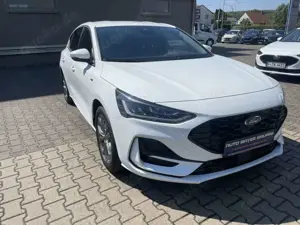 Ford Focus 1.0 EcoBoost Hybrid ST-LINE STYLE Bild 1