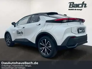 Toyota C-HR - 2.0 l Plugin 4x2  Teamplayer ACC+LED+Navi Bild 4