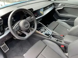 Audi S3 TFSI sportback quattro S tronic Bild 4