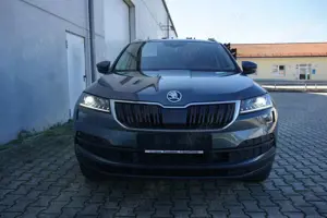 Skoda Karoq 2.0TDI 4x4 DSG AHK Canton Pano Sthz 1.Hand Bild 5