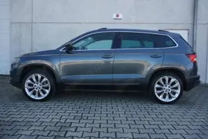 Skoda Karoq 2.0TDI 4x4 DSG AHK Canton Pano Sthz 1.Hand Bild 2