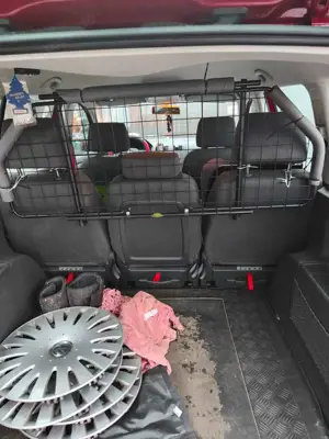 Volkswagen Touran 2.0 FSI Highline