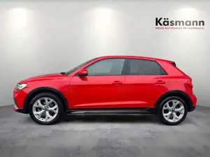 Audi A1 35TFSI S line LED PDC SHZ Bild 4