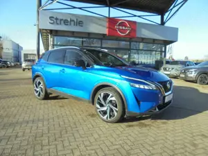 Nissan Qashqai 1.3 DIG-T MHEV XTronic Tekna+ Panorama Bose AHK Bild 3