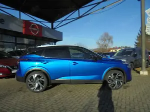 Nissan Qashqai 1.3 DIG-T MHEV XTronic Tekna+ Panorama Bose AHK Bild 4